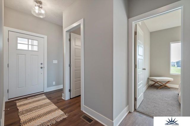 2907 Lakeside Drive, Plattsmouth, NE 68048