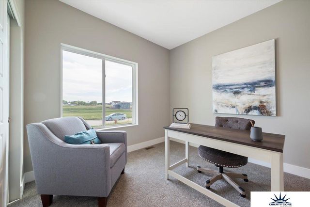 2907 Lakeside Drive, Plattsmouth, NE 68048