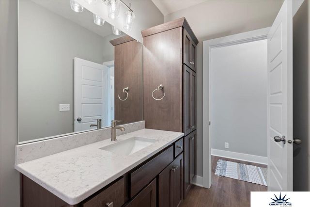 2907 Lakeside Drive, Plattsmouth, NE 68048