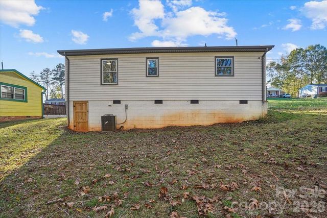 624 Dundeen Drive, Gastonia, NC 28052