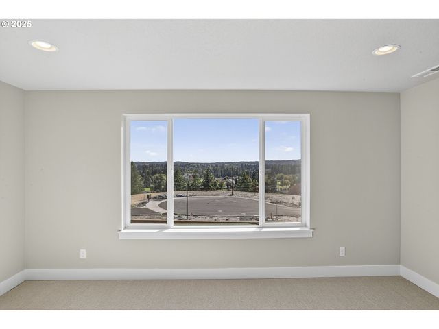 12130 Sw Turnagain Dr, Tigard, OR 97224