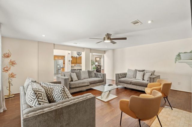 14335 Glade Point Drive, Cypress, TX 77429