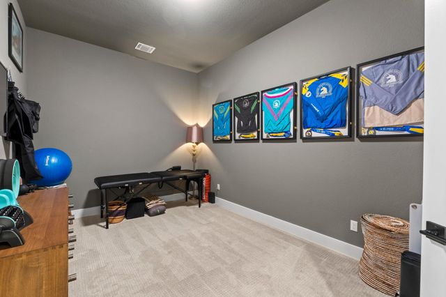 668 Two Creeks LN, Austin, TX 78737