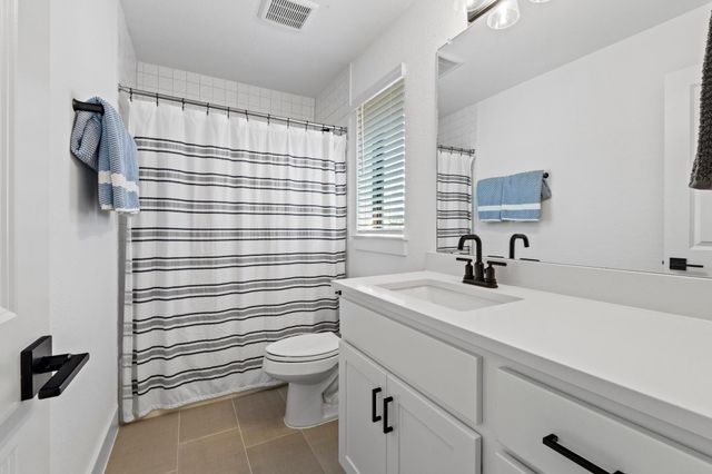 668 Two Creeks LN, Austin, TX 78737