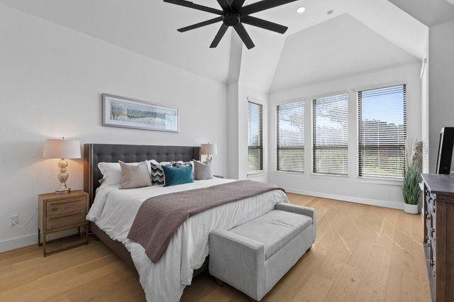 668 Two Creeks LN, Austin, TX 78737