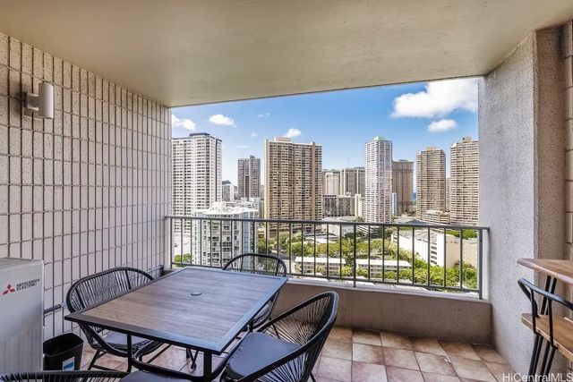 1848 Kahakai Drive 2105, Honolulu, HI 96814