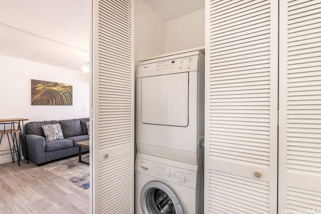 1848 Kahakai Drive 2105, Honolulu, HI 96814