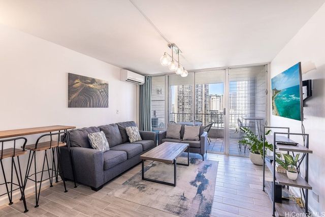 1848 Kahakai Drive 2105, Honolulu, HI 96814