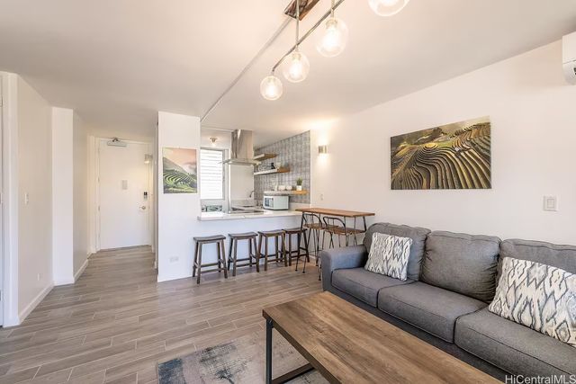 1848 Kahakai Drive 2105, Honolulu, HI 96814