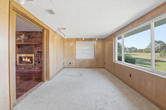 870 N COUNTRY CLUB DRIVE, Crystal River, FL 34429