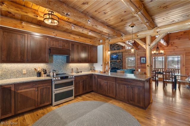 2833 Harpster Road, Rittman, OH 44270