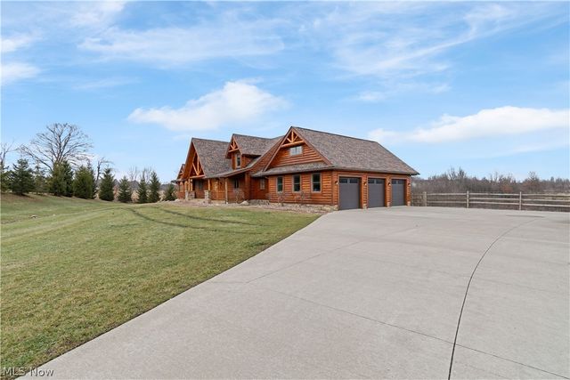 2833 Harpster Road, Rittman, OH 44270