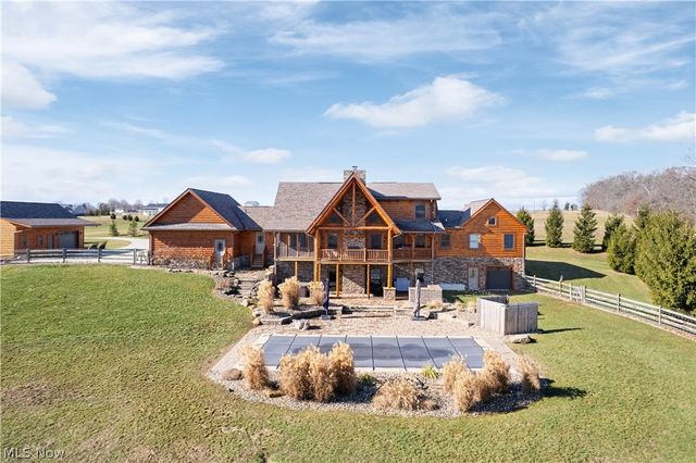 2833 Harpster Road, Rittman, OH 44270