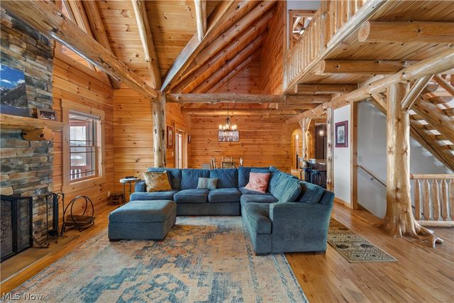 2833 Harpster Road, Rittman, OH 44270