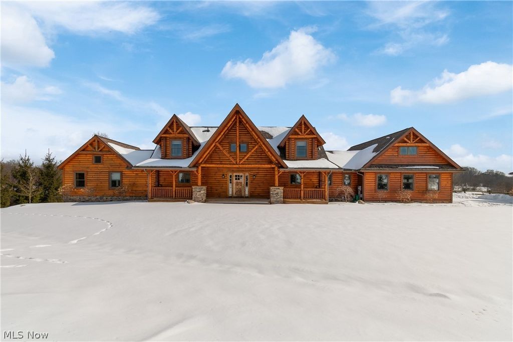 2833 Harpster Road, Rittman, OH 44270