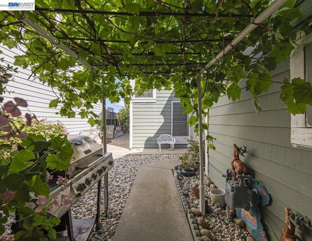 3521 Leafwood Cir, Antioch, CA 94531