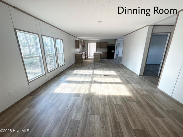 106 Lynnwayne Circle, Havelock, NC 28532