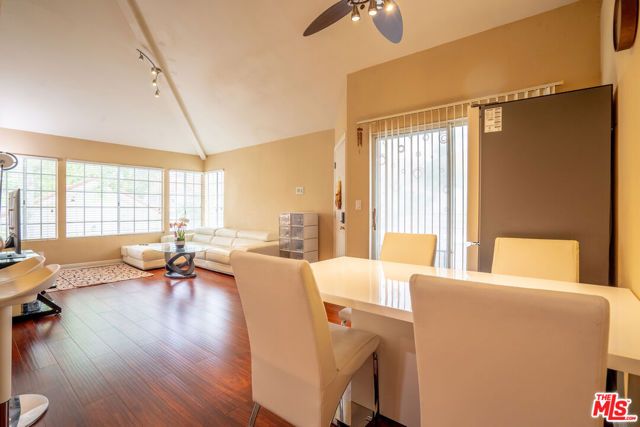 4240 Lost Hills Road 503, Agoura Hills, CA 91301