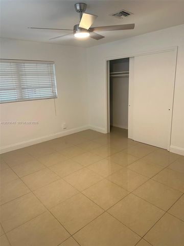2024 NE 26th Street 1, Wilton Manors, FL 33305