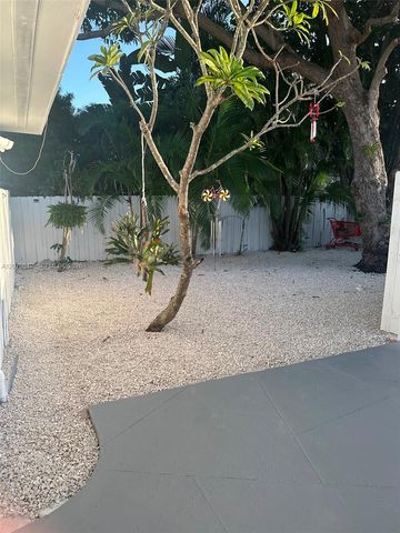 2024 NE 26th Street 1, Wilton Manors, FL 33305