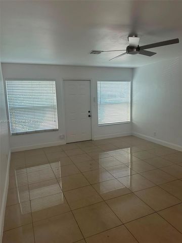 2024 NE 26th Street 1, Wilton Manors, FL 33305