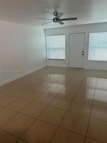 2024 NE 26th Street 1, Wilton Manors, FL 33305