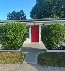 2024 NE 26th Street 1, Wilton Manors, FL 33305