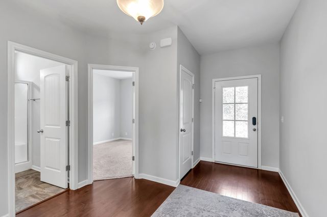 3139 Mapleside Ln, Murfreesboro, TN 37128