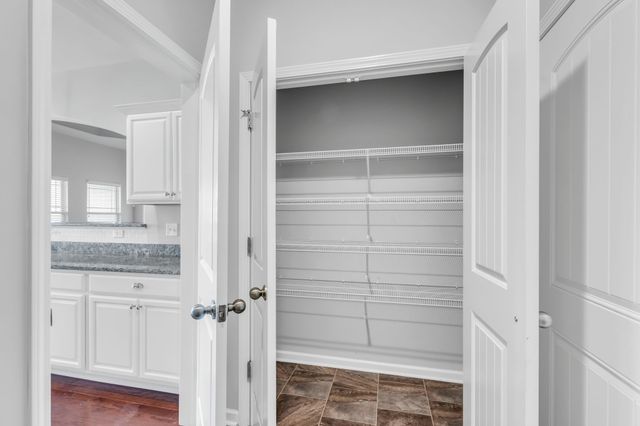 3139 Mapleside Ln, Murfreesboro, TN 37128
