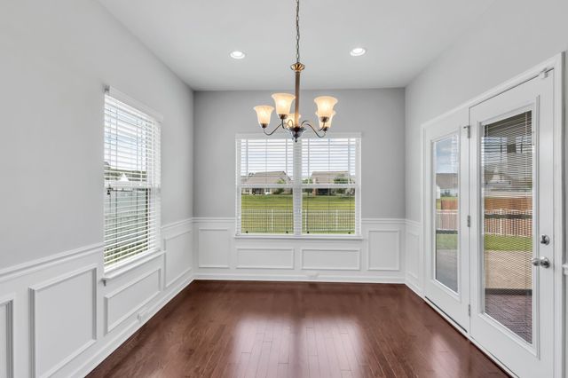 3139 Mapleside Ln, Murfreesboro, TN 37128