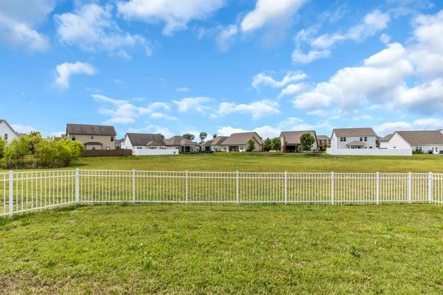 3139 Mapleside Ln, Murfreesboro, TN 37128