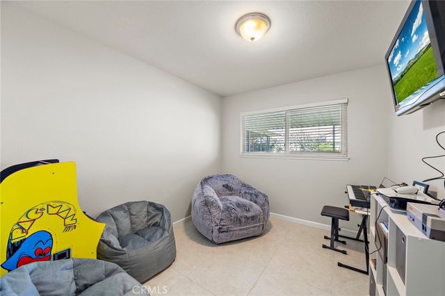 8181 Holland, Huntington Beach, CA 92647