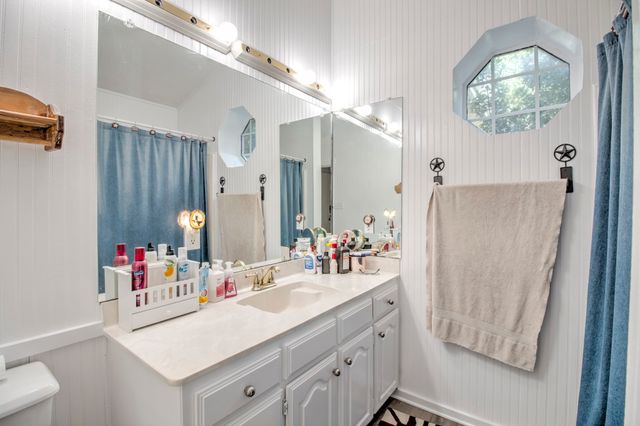 21921 Quail Run Road, Sanger, TX 76266