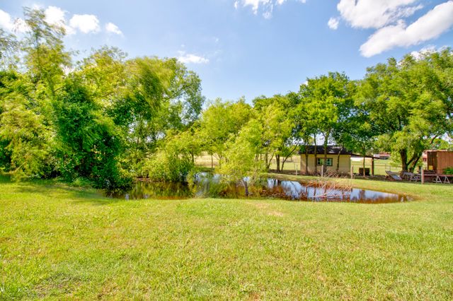 21921 Quail Run Road, Sanger, TX 76266