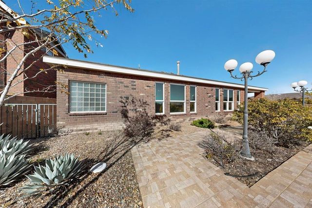 2614 Camino Cordoba, Rio Rancho, NM 87124