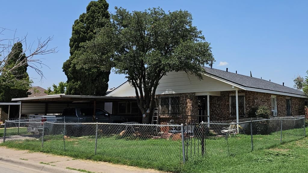 1123 E Estes Ave, Midland, TX 79701