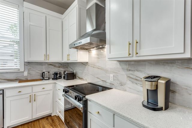 1309 E Peach Street, Fort Worth, TX 76102