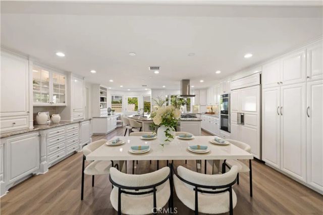 9 Chattanooga, Irvine, CA 92620
