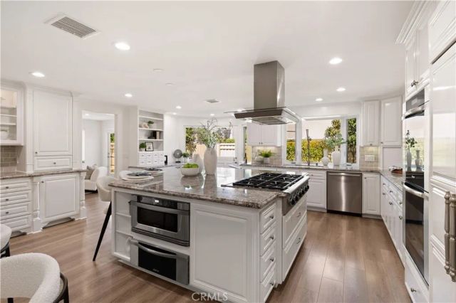 9 Chattanooga, Irvine, CA 92620