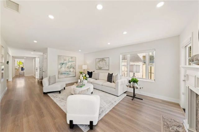 9 Chattanooga, Irvine, CA 92620