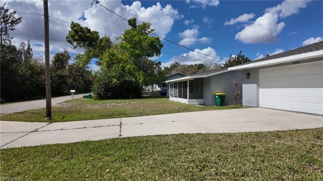 2430 Dixie AVE, Punta Gorda, FL 33950