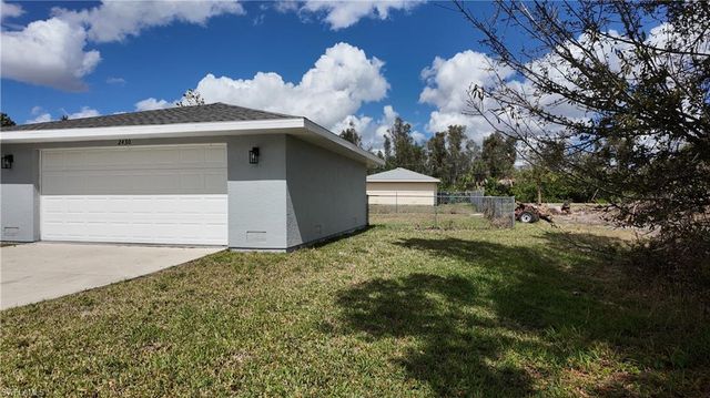 2430 Dixie AVE, Punta Gorda, FL 33950