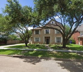 16410 Fondren Grove Drive, Missouri City, TX 77489
