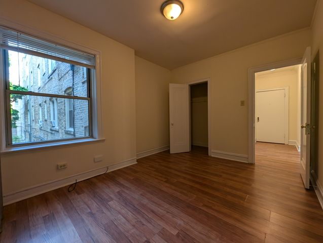 2536 N Sawyer Avenue 302, Chicago, IL 60647