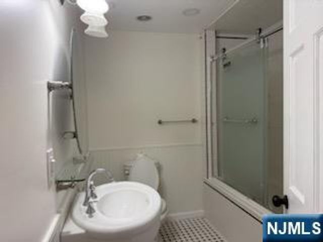 64 Century Road, Paramus, NJ 07652