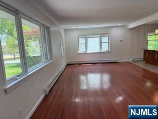 64 Century Road, Paramus, NJ 07652