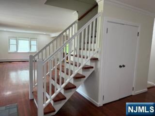 64 Century Road, Paramus, NJ 07652