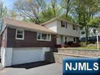 64 Century Road, Paramus, NJ 07652
