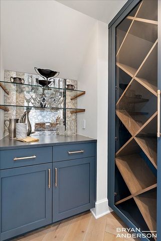 3150 Manhattan Lane, East Grand Rapids, MI 49506