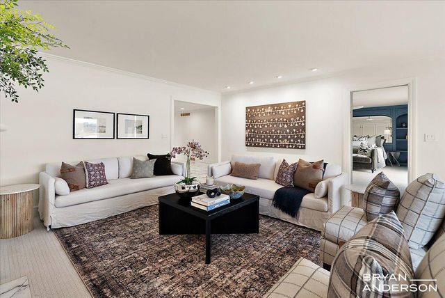 3150 Manhattan Lane, East Grand Rapids, MI 49506